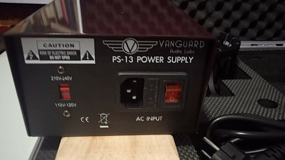 Micrófono de válvula Vanguard V13, un nuevo clásico! de segunda mano · Foto 5 de 8 · Madrid · 999 €
