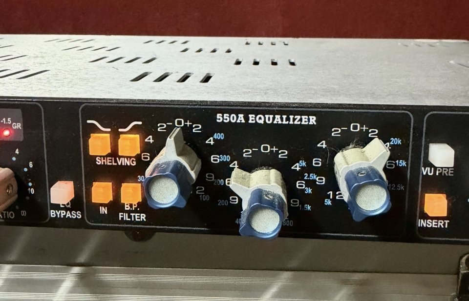 Api channel strip - comprado en 2021 - de segunda mano · Foto 5 de 7 · Pontevedra · 2300 €