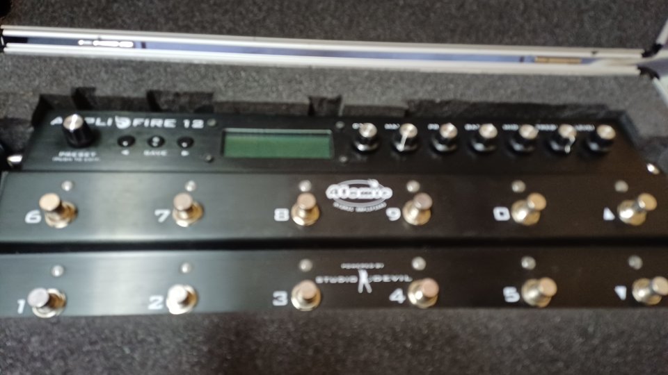 Amplifire 12 de segunda mano · Foto 1 de 4 · Barcelona · 350 €
