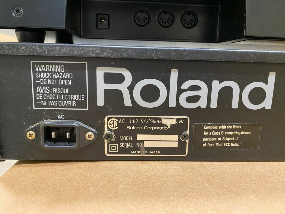 Roland MKS-80 Super Jupiter rev5 + Stereoping synthprogrammer