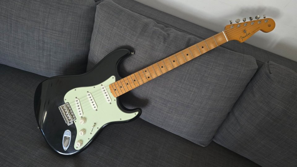Fender Stratocaster LTD Vintera II Road Worn 60s Black de segunda mano · Foto 3 de 10 · Sevilla · 875 €