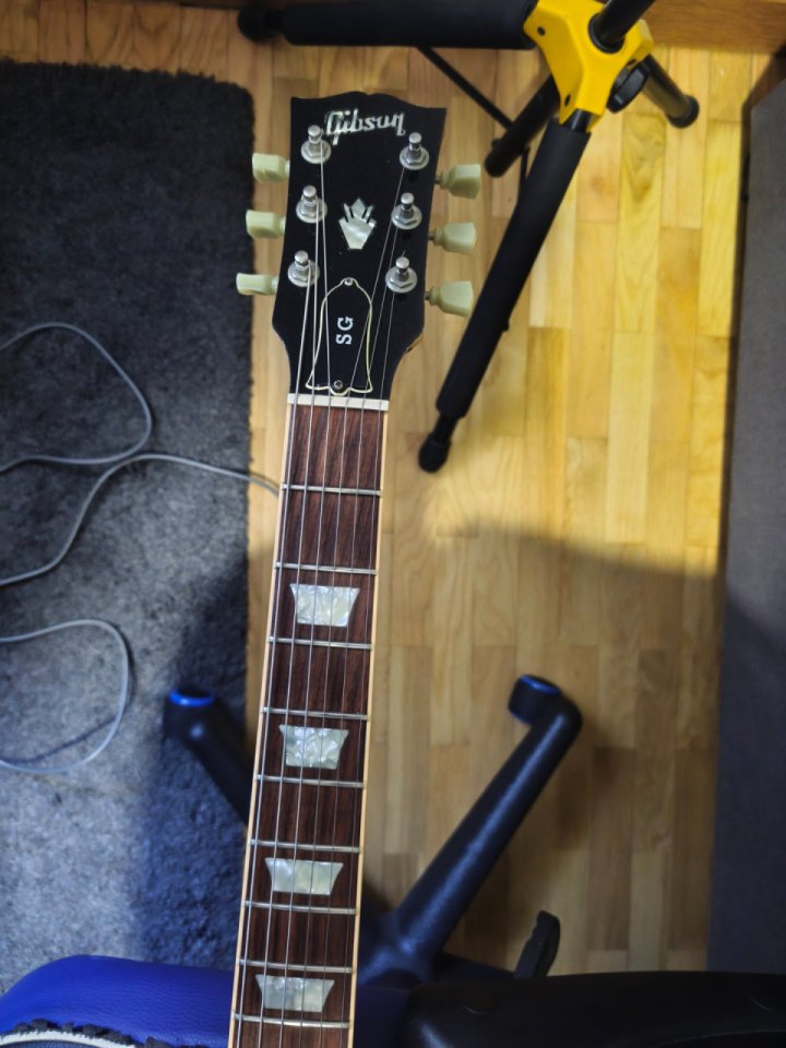 Gibson sg 2000 vibrola de segunda mano · Foto 3 de 6 · Madrid
