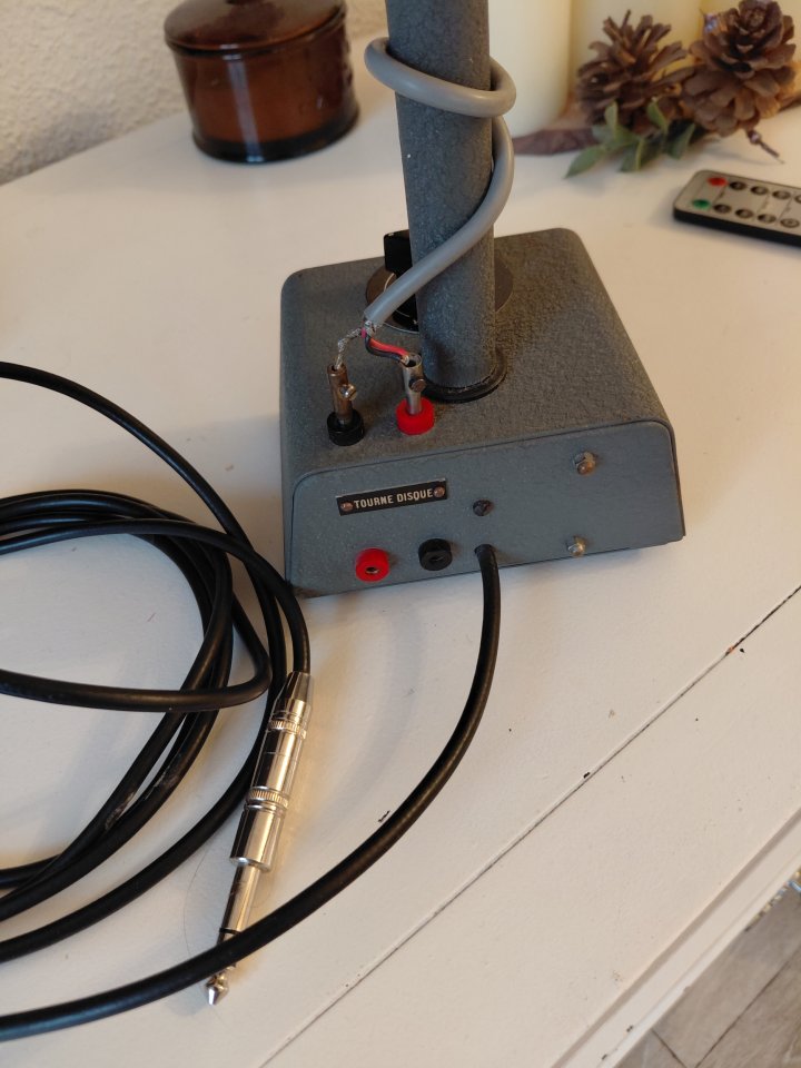 Microfono Melodynamic Melodium 75A años 40 de segunda mano · Foto 7 de 8 · Córdoba · 160 €