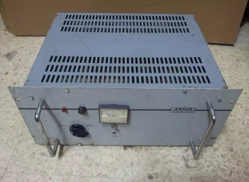 Estabilizador tensión