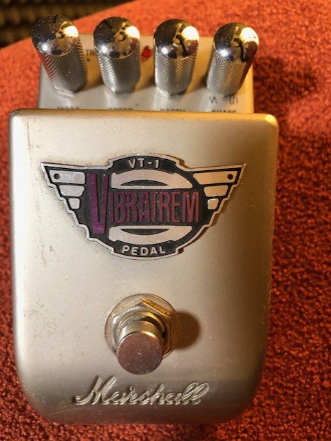 Tremolo Vibe Marshall Vibratem de segunda mano · Foto 1 de 2 · Valencia · 50 €