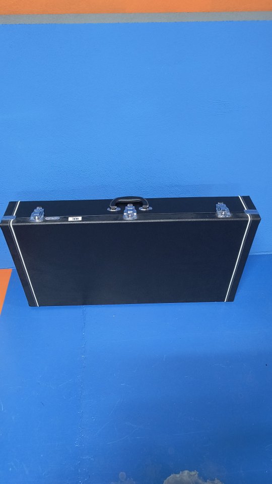 Soporte maleta 6 guitarras