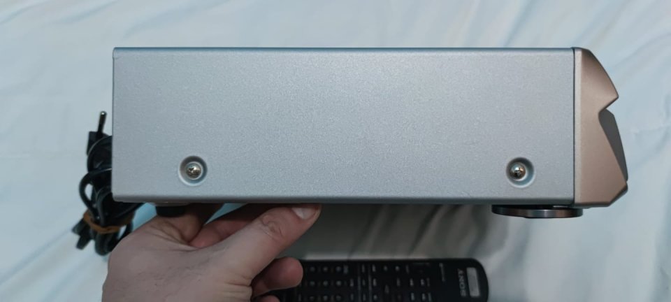 Sony MiniDisc MDS-S40 con mando a distancia y manuales