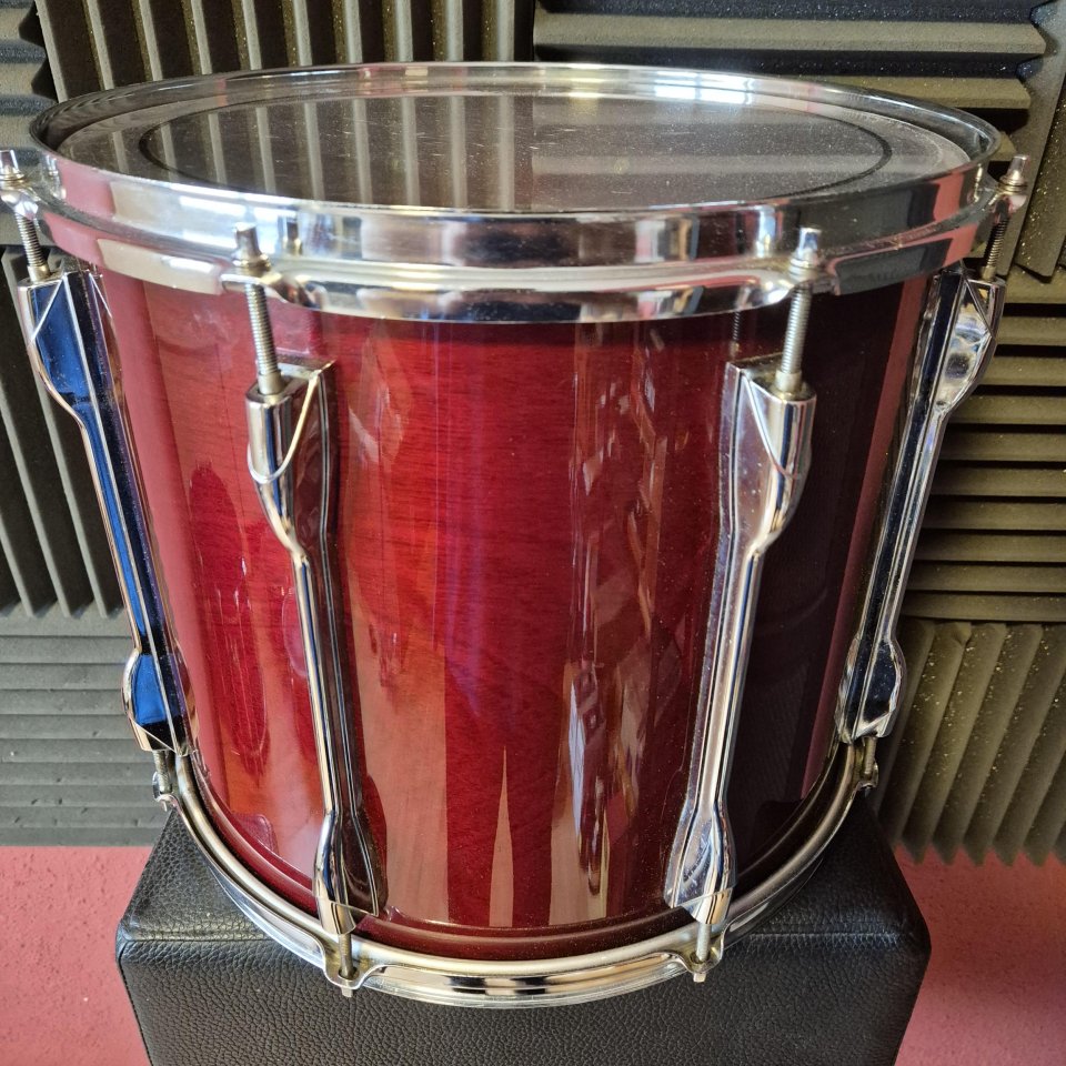 Tom 14" YAMAHA 9000 Recording Custom Cherry Wood de segunda mano · Foto 6 de 10 · Cantabria · 500 €