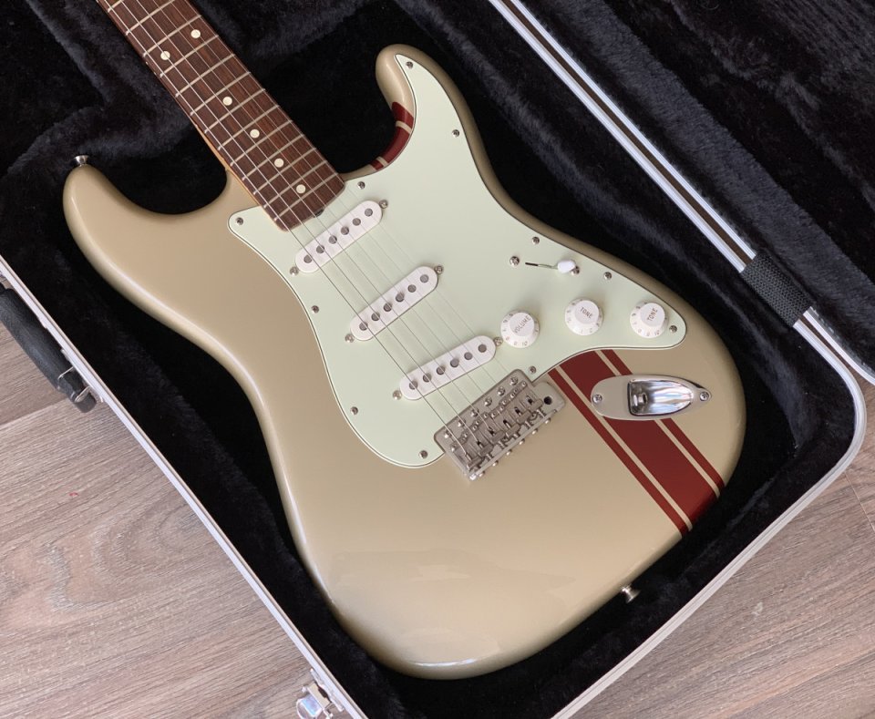 Vendo John Mayer 2005 Fender Stratocaster – Shoreline Gold – Big Dipper