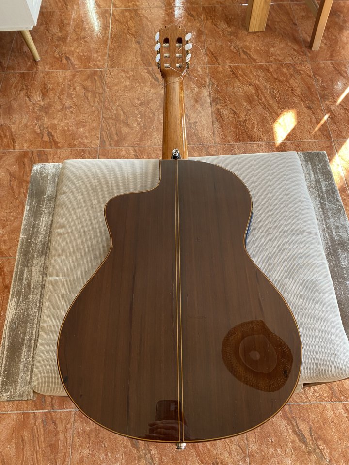 Guitarra Manuel Contreras 1a Especial 1999 - Palo Santo de Rio - Media caja de segunda mano · Foto 2 de 10 · Madrid · 5900 €