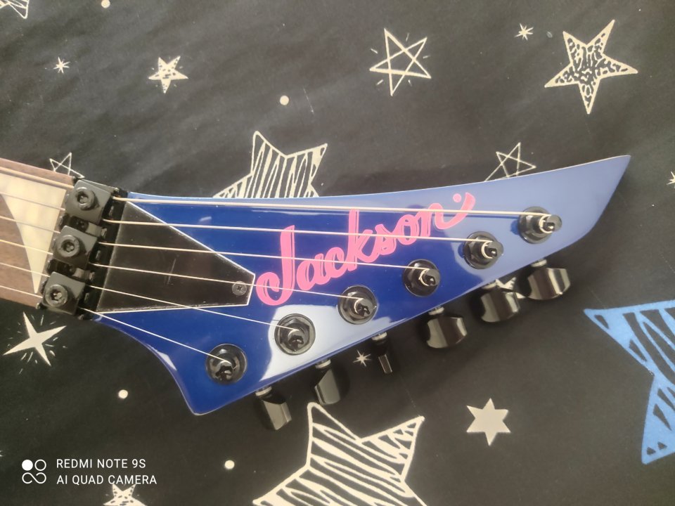Guitarra Jackson dk3xr hss de segunda mano · Foto 1 de 4 · Barcelona · 380 €