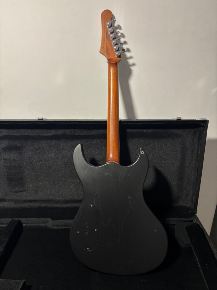 Cristh Rod  ¨Mr-Gala¨ O cambio por Acústica