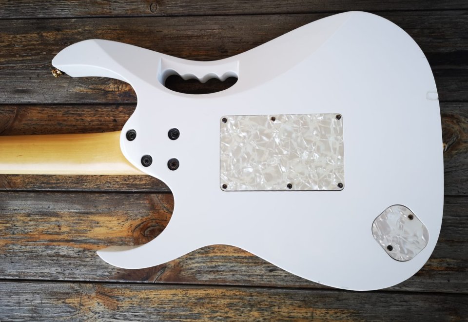 Ibanez Jem 7VWH 1995 de segunda mano · Foto 2 de 10 · Huelva · 1995 €