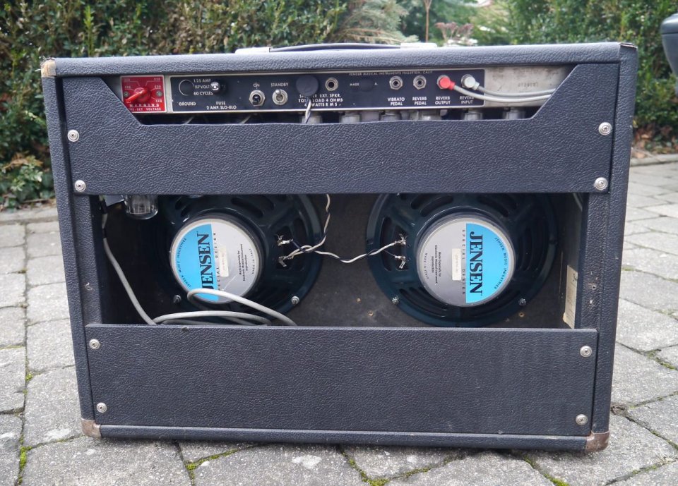 Fender Vibrolux Reverb silverface