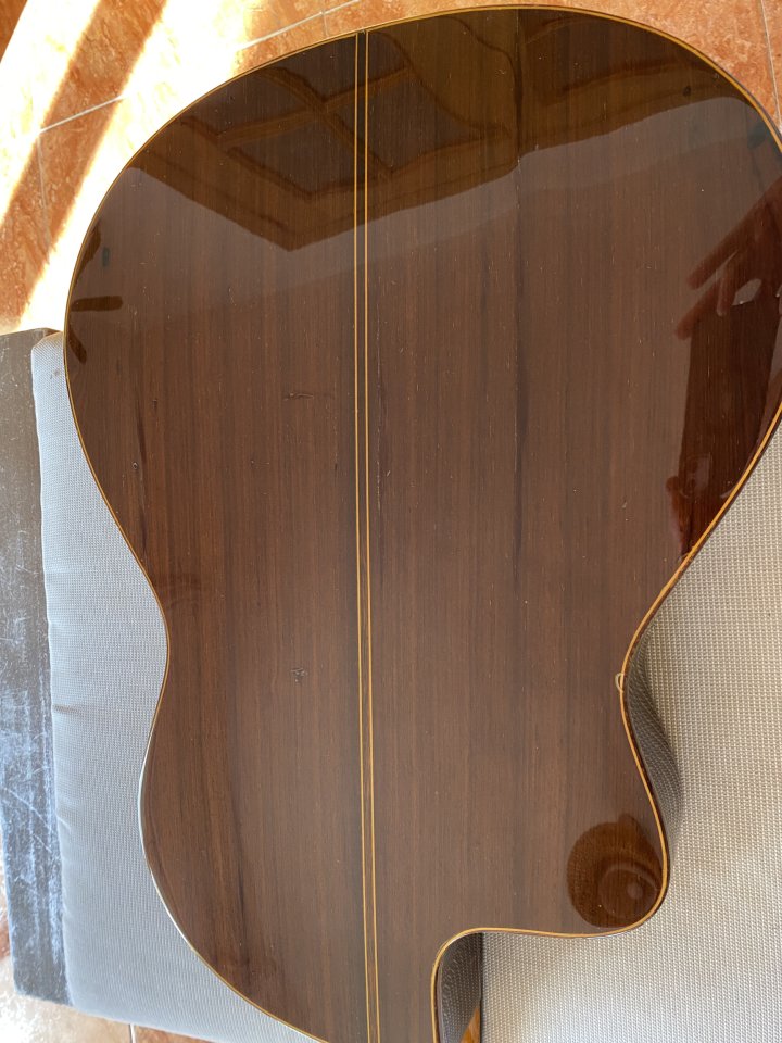 Guitarra Manuel Contreras 1a Especial 1999 - Palo Santo de Rio - Media caja de segunda mano · Foto 7 de 10 · Madrid · 5900 €