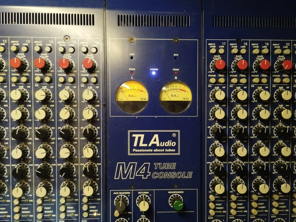 mesa valvulas Tl audio m4 32 canales nuevo precio