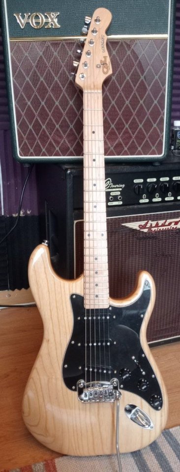 G&L Tribute Legacy Natural