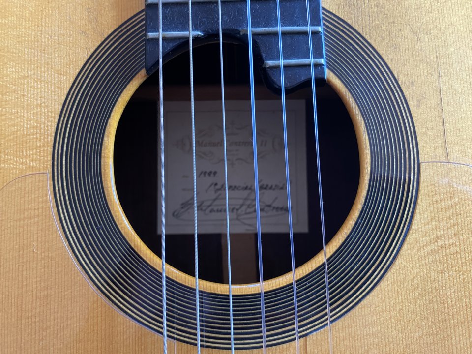 Guitarra Manuel Contreras 1a Especial 1999 - Palo Santo de Rio - Media caja de segunda mano · Foto 8 de 10 · Madrid · 5900 €