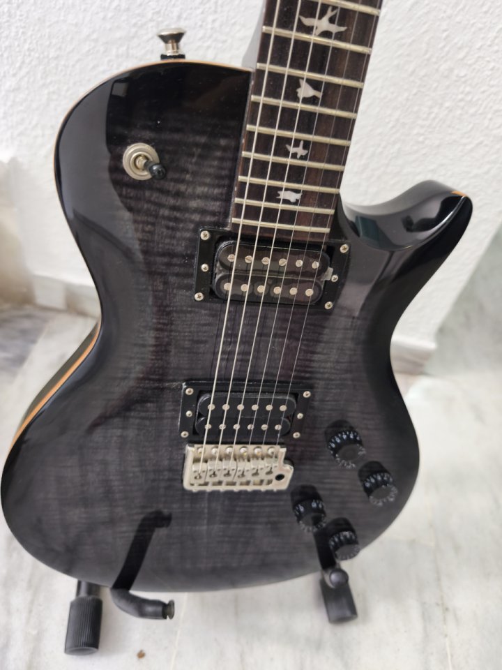 PRS GUITARS SE Mark Tremonti Charcoal Burst de segunda mano · Foto 7 de 7 · Sevilla · 700 €