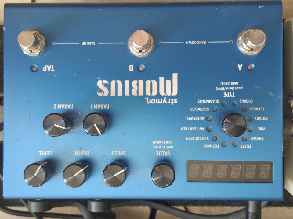 Vendo Strymon mobius de segunda mano · Madrid · 325 €
