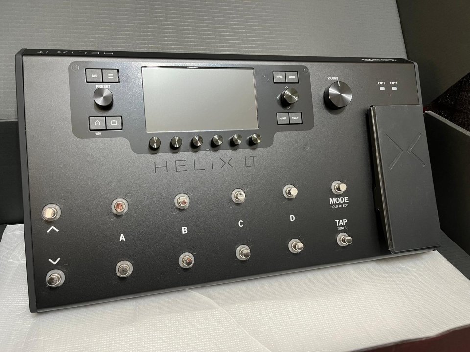 [RESERVADO] Helix LT semi nueva