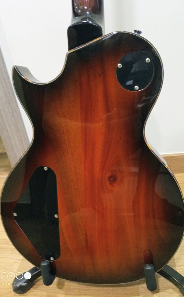 Fret-King Eclat Custom de segunda mano · Foto 3 de 7 · Barcelona · 600 €