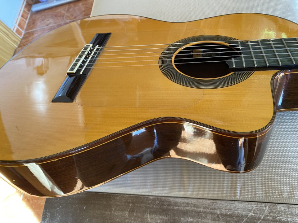 Guitarra Manuel Contreras 1a Especial 1999 - Palo Santo de Rio - Media caja de segunda mano · Foto 10 de 10 · Madrid · 5900 €