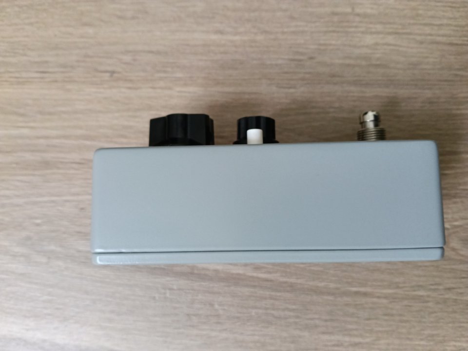 Superconductor booster