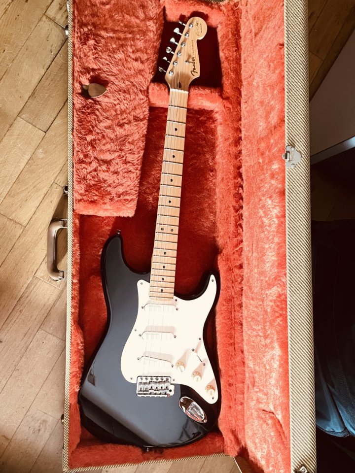 Fender Stratocaster USA 1996 Eric Clapton Blackie edicion especial 50 aniversario