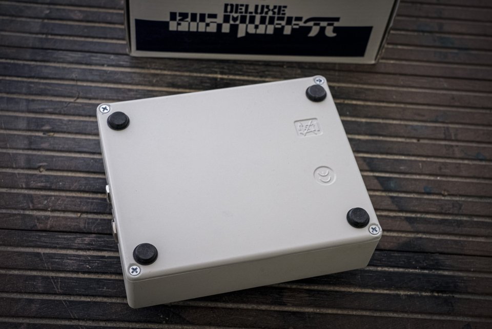EHX Deluxe Big Muff Pi de segunda mano · Foto 4 de 5 · Málaga · 120 €