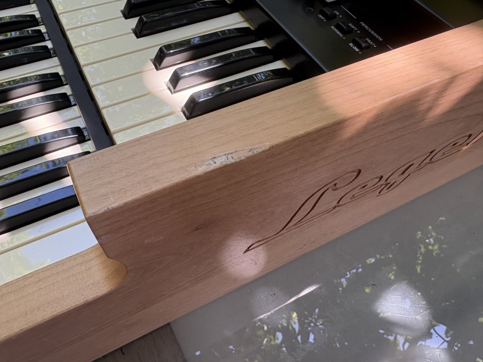 Viscount Legend Live + flightcase a medida de segunda mano · Foto 3 de 4 · Madrid · 1900 €