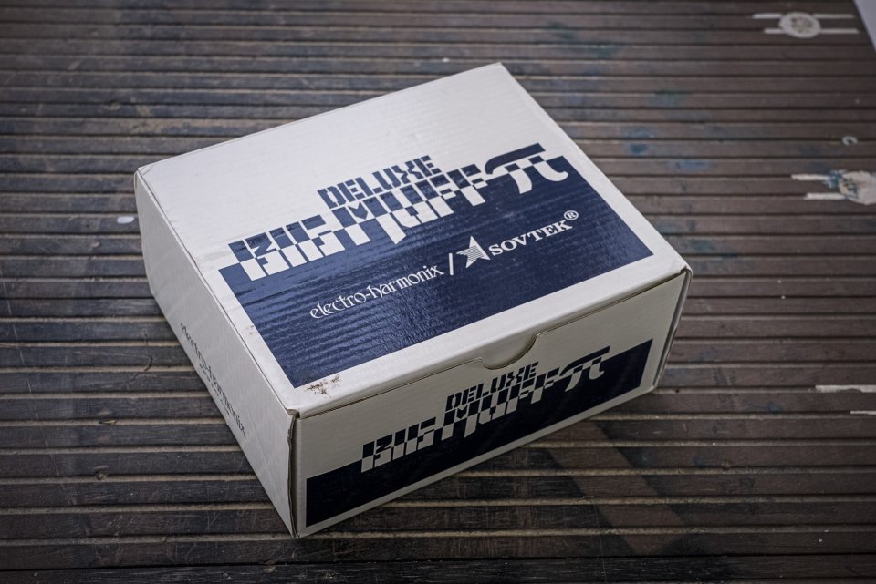 EHX Deluxe Big Muff Pi de segunda mano · Foto 5 de 5 · Málaga · 120 €