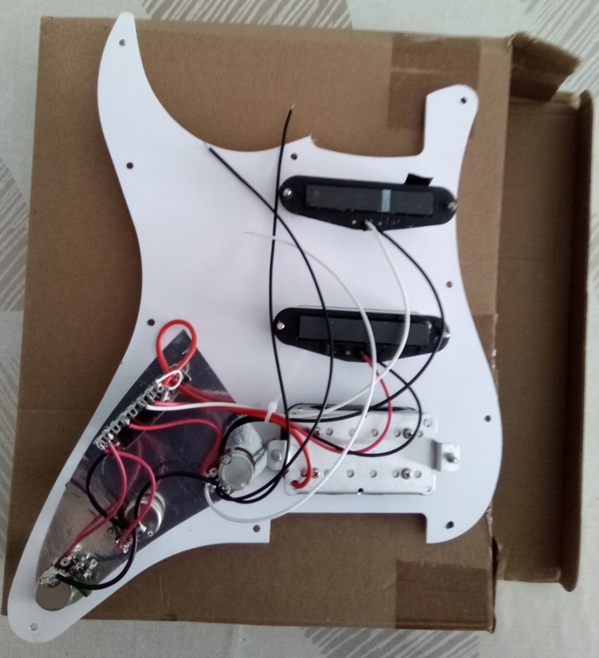 Pickguard strato de segunda mano · Foto 2 de 3 · Las Palmas · 45 €