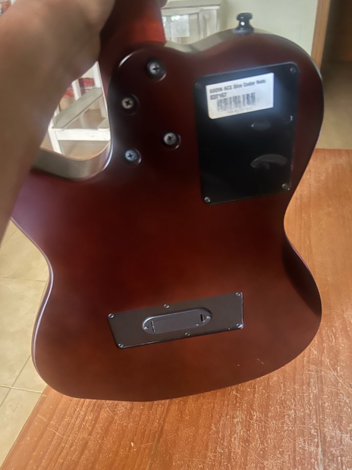 Godin ACS slim Midi de segunda mano · Foto 5 de 6 · Málaga · 1450 €
