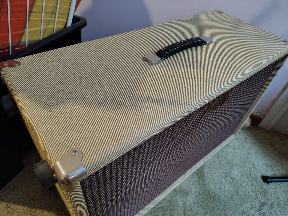 Peavy classic MH + Pantalla Peavey TW de segunda mano · Foto 10 de 10 · A Coruña · 780 €