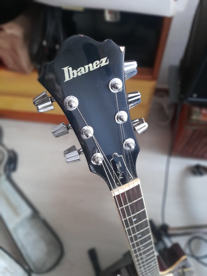 IBANEZ Les Paul Performer -Japón 1981