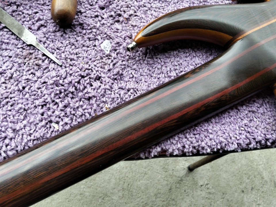 Bajo luthier 5 cuerdas headless de segunda mano · Foto 9 de 10 · Lugo · 1200 €