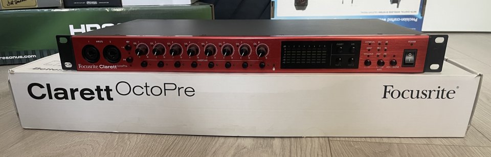 Focusrite Clarett Octo Pre de segunda mano · Foto 1 de 7 · Girona · 350 €