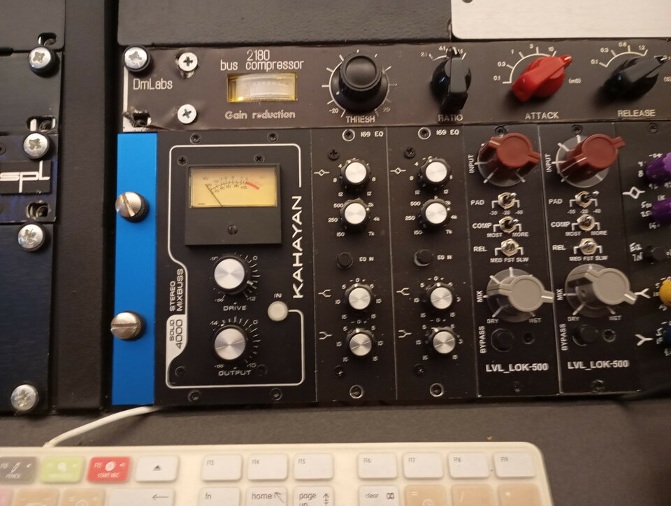 Vendo Kahayan Solid 4000 serie 500