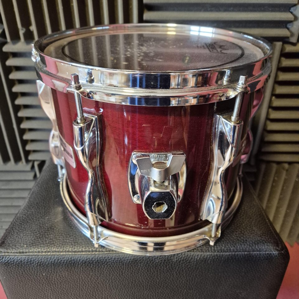 Tom 10" YAMAHA 9000 Recording Custom Cherry Wood de segunda mano · Foto 6 de 9 · Cantabria · 750 €
