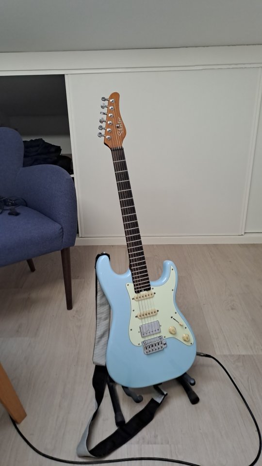 Guitarra Eléctrica Schecter Nick Johnston HSS de segunda mano · Foto 1 de 10 · Albacete · 590 €