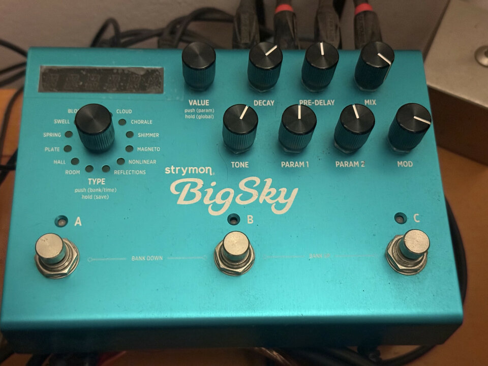 Strymon big sky