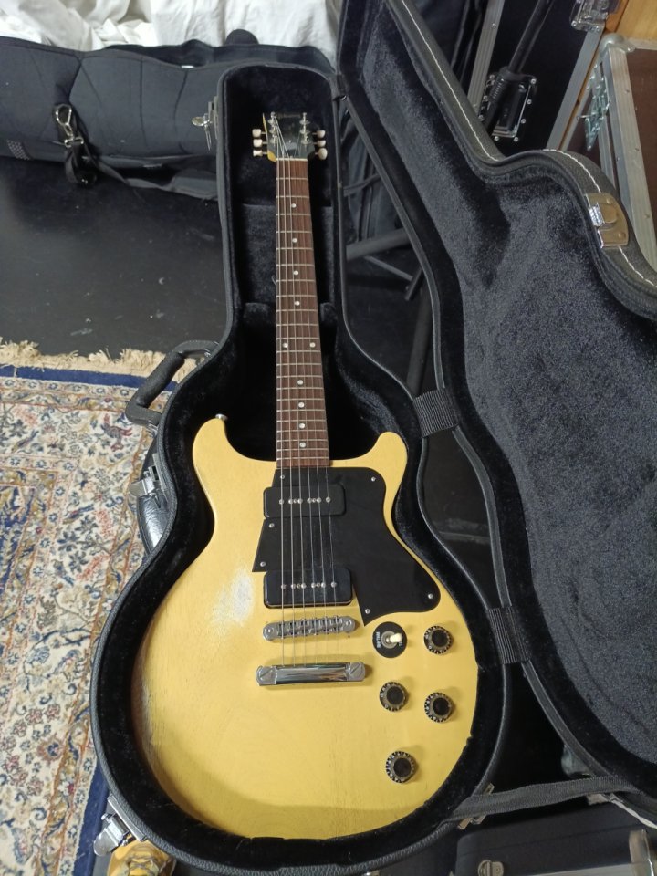 Gibson Les Paul Special Yellow TV de segunda mano · Foto 2 de 7 · Navarra · 1600 €