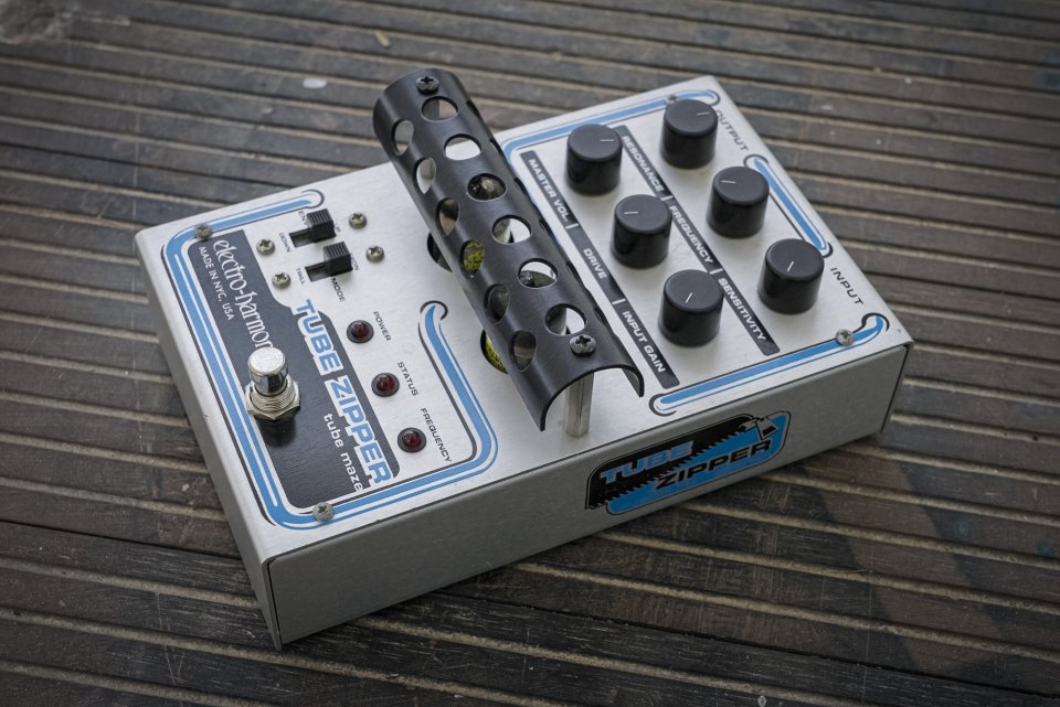 EHX Tube Zipper Filtro/Distortion de segunda mano · Foto 2 de 4 · Málaga · 180 €