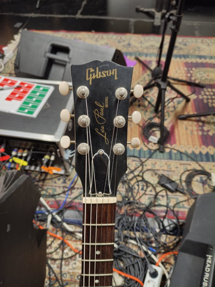 Gibson Les Paul Special Yellow TV de segunda mano · Foto 4 de 7 · Navarra · 1600 €
