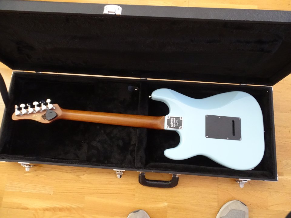 Guitarra Eléctrica Schecter Nick Johnston HSS de segunda mano · Foto 6 de 10 · Albacete · 590 €