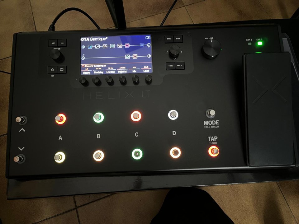 [RESERVADO] Helix LT semi nueva