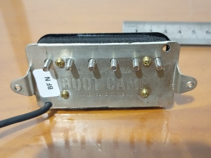 Bare Knuckle Brute Force Humbucker (Neck) de segunda mano · Foto 2 de 3 · Málaga · 80 €