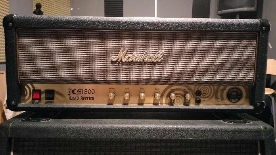 Marshall JCM800 ZW + pantalla 70's