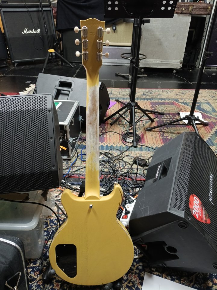 Gibson Les Paul Special Yellow TV de segunda mano · Foto 7 de 7 · Navarra · 1600 €